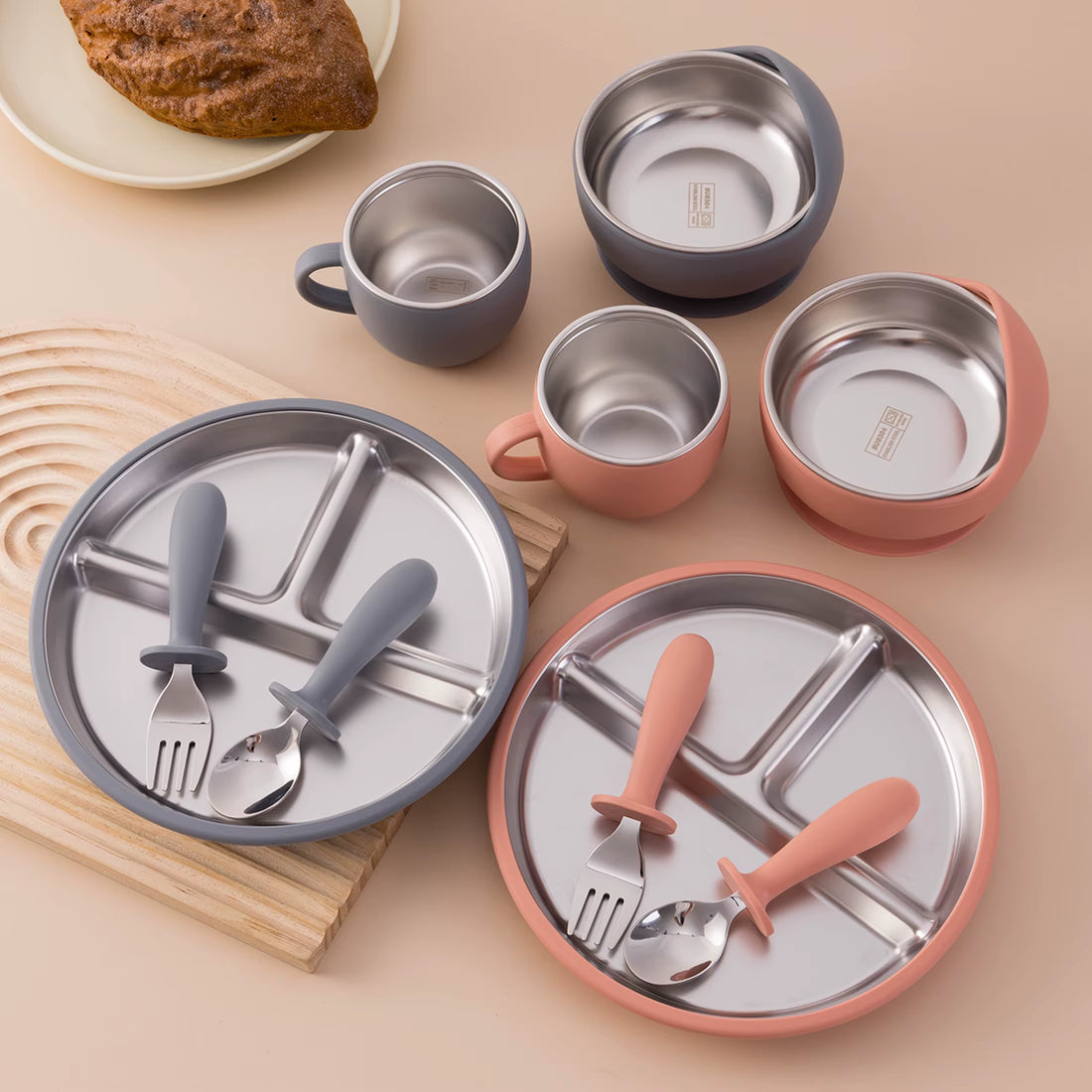 5PCS Stainless Steel Dishes Plate Baby Feeding Set with Detachable Silicone Sucker Bowl BPA Free Infant Fork Spoon Cup Gifts