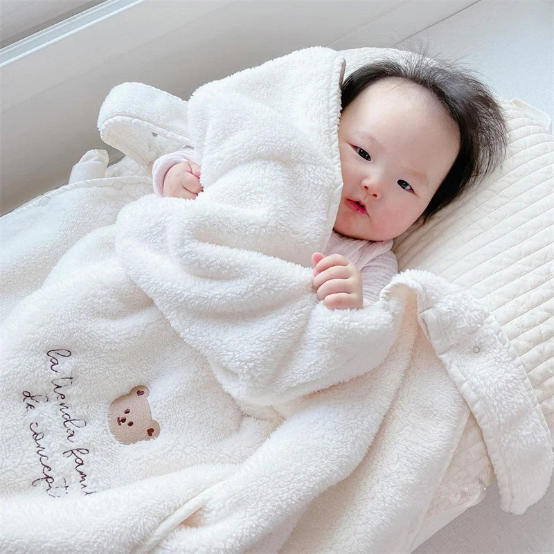 Baby Swaddle Blanket Cartoon Bear Plush Windproof Wrap